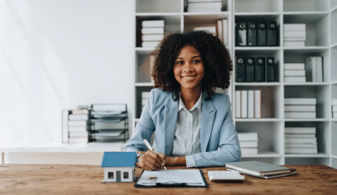 8 Things Lenders Look at Before Approving Loans